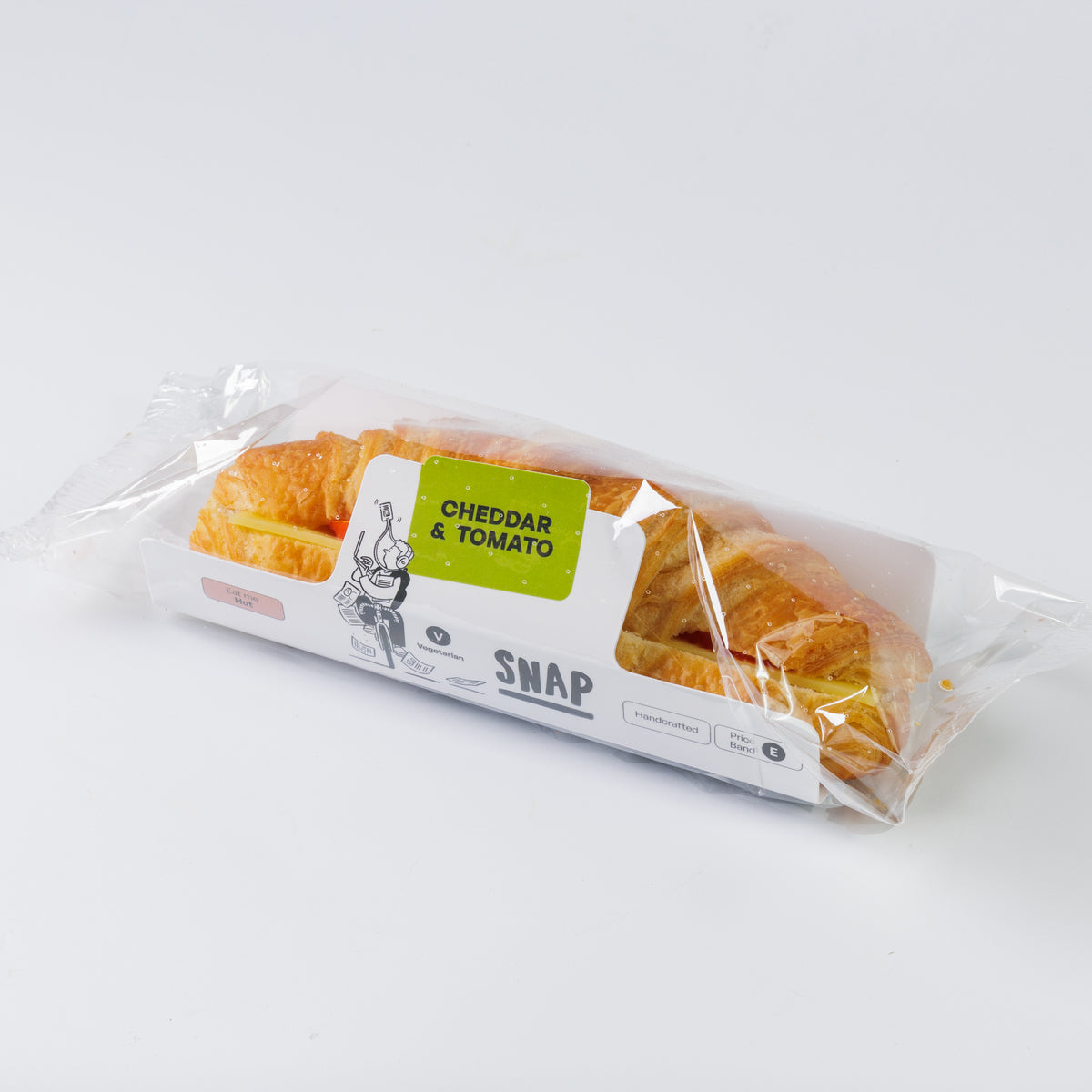 CHEDDAR & TOMATO CROISSANT
